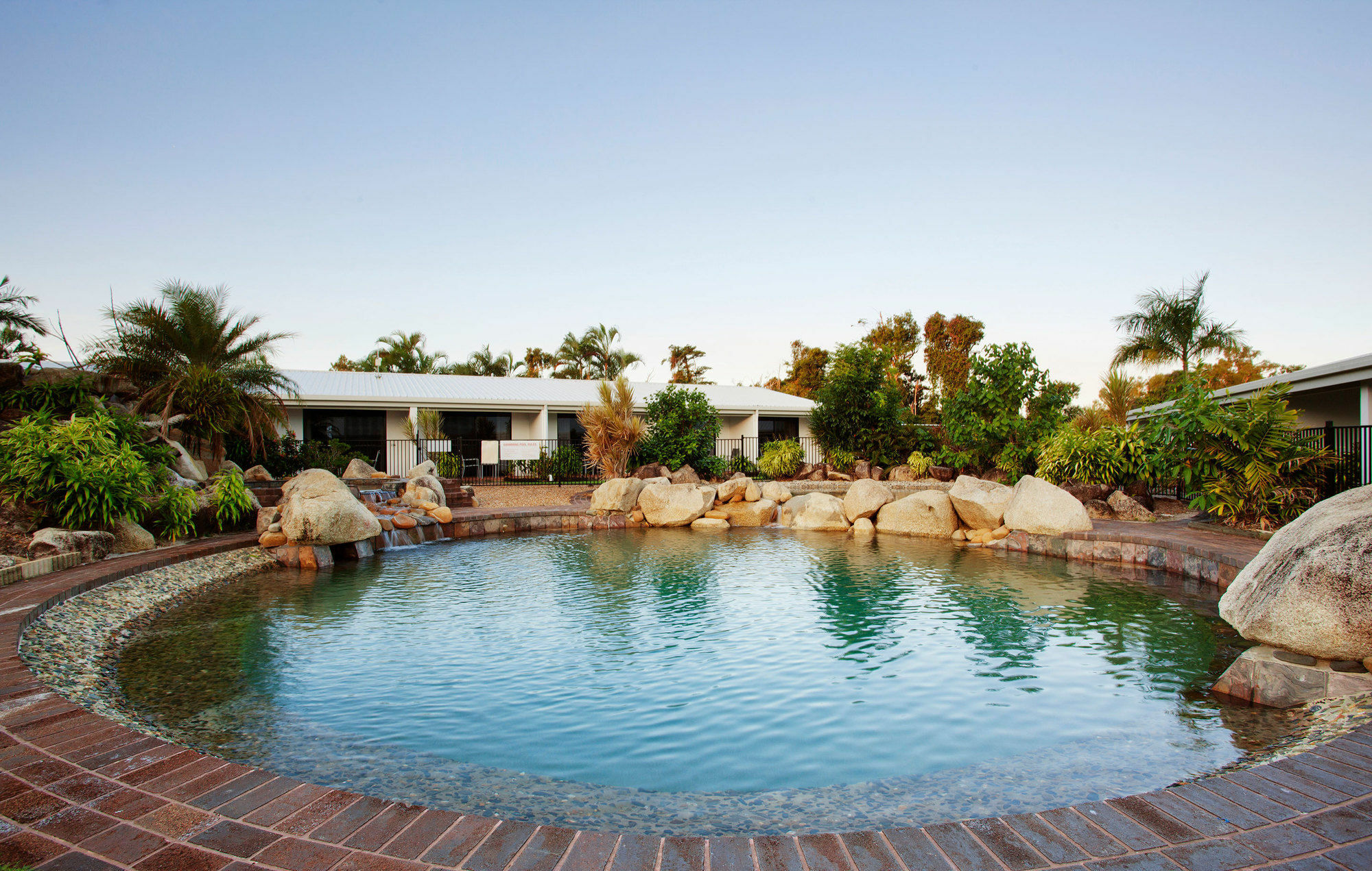 Mission Beach Resort Kültér fotó