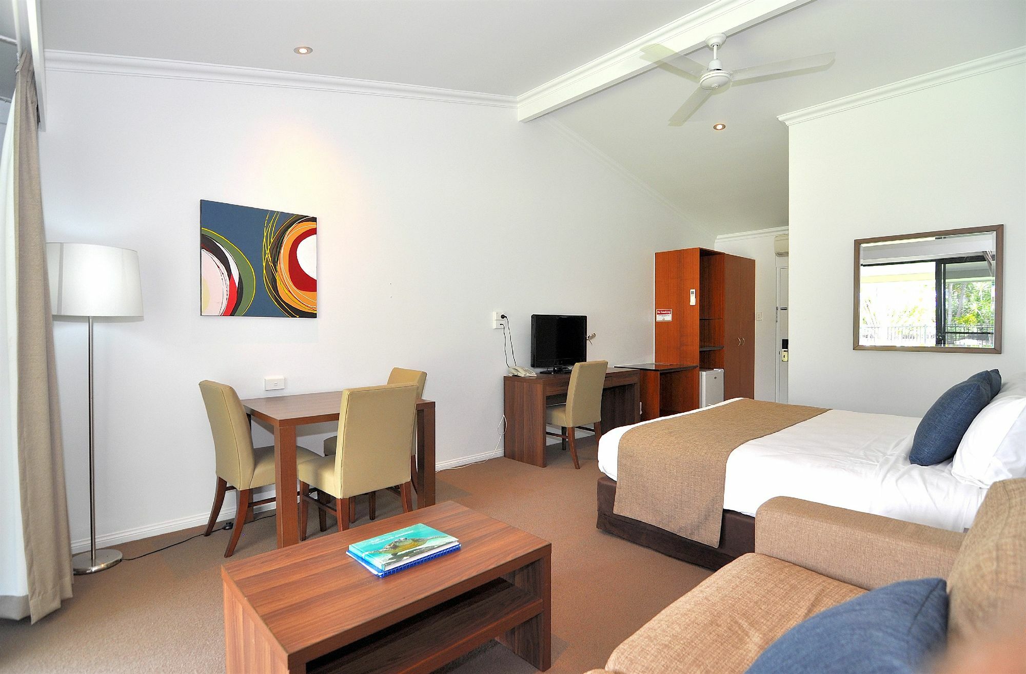 Mission Beach Resort Kültér fotó
